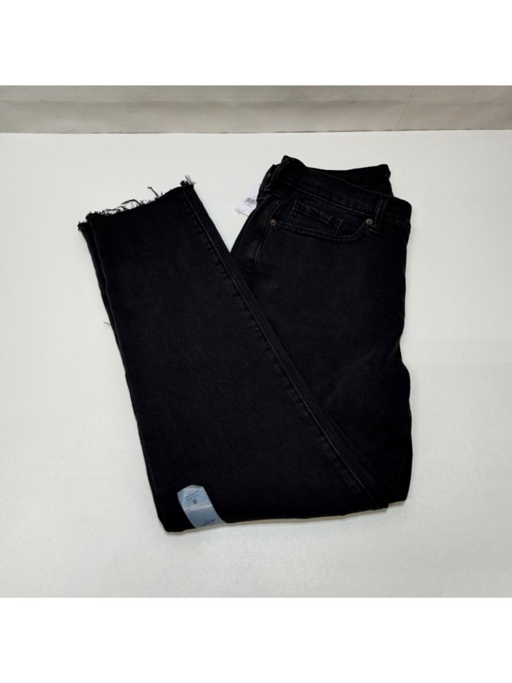 Old Navy High-Rise O.G. Straight Cut-Off Ankle Jean Secret-Smooth Pockets Size 8 - Picture 6 of 10